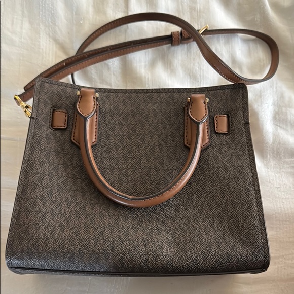 Michael Kors Brown Signature Satchel Bag - Picture 2 of 4
